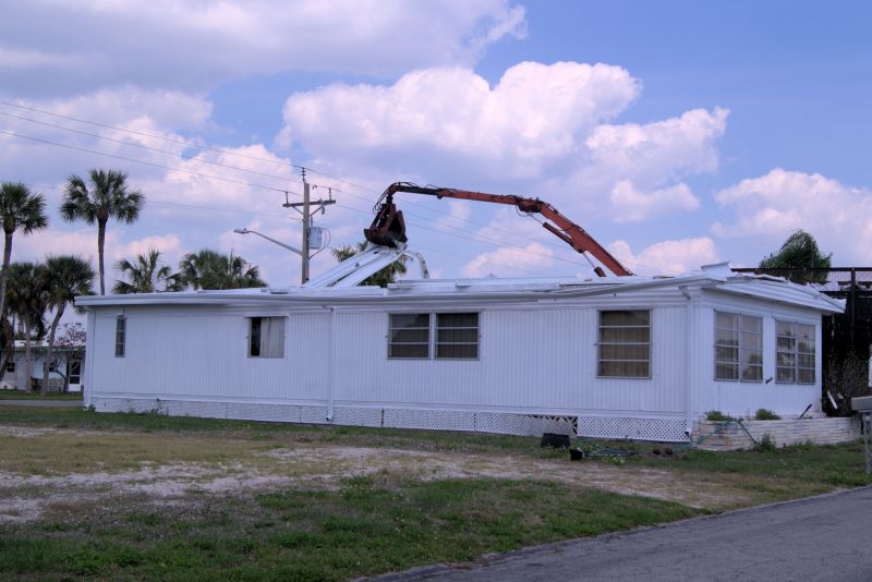 Mobile Home Moving Equipment